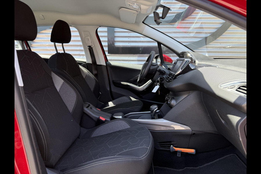 Peugeot 2008 1.2 PureTech Blue Lion 2e Eigenaar|Navi|Airco|Carplay|Cruise|PDC|N.A.P|APK tot 04-2027