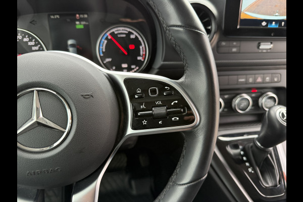 Mercedes-Benz eCitan 112 Pro 51 kWh L2 284 WLTP 98,3% (SOH) Trekhaak 75kW Snelladen MBUX Apple Carplay Cruise Control Stoelverwarming Stuurverwarming Laadkabel