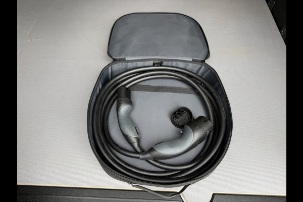 Mercedes-Benz eCitan 112 Pro 51 kWh L2 284 WLTP 98,3% (SOH) Trekhaak 75kW Snelladen MBUX Apple Carplay Cruise Control Stoelverwarming Stuurverwarming Laadkabel