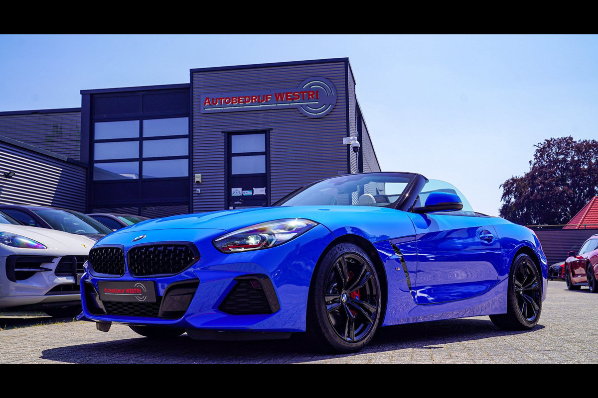 BMW Z4 Roadster SDrive20i High Executive