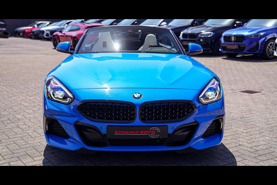 BMW Z4 Roadster SDrive20i High Executive