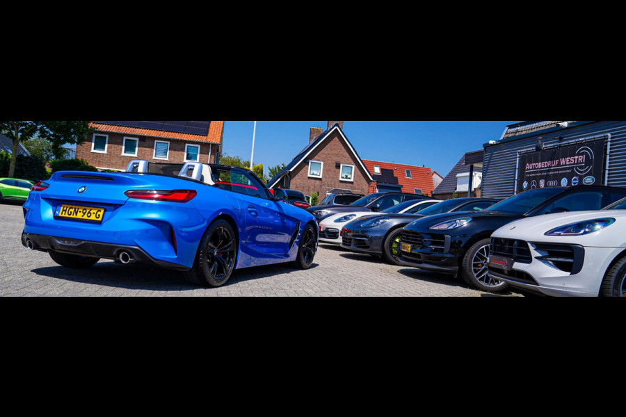 BMW Z4 Roadster SDrive20i High Executive