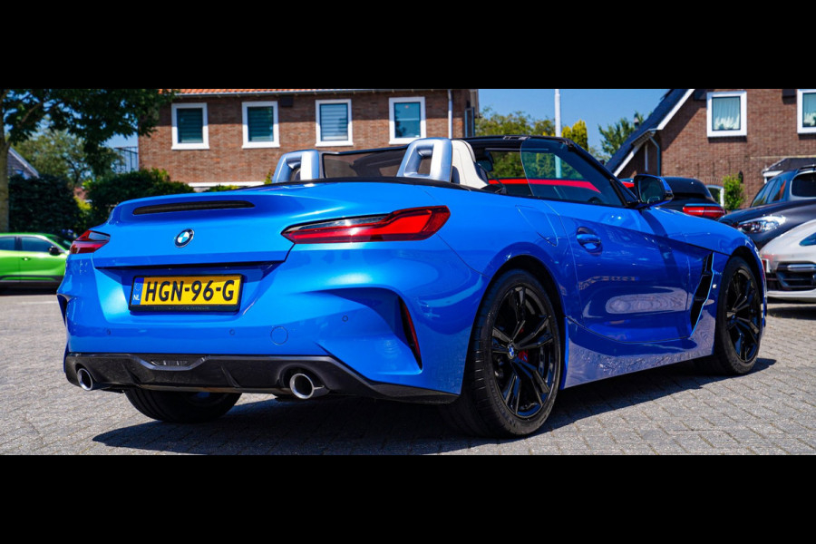 BMW Z4 Roadster SDrive20i High Executive