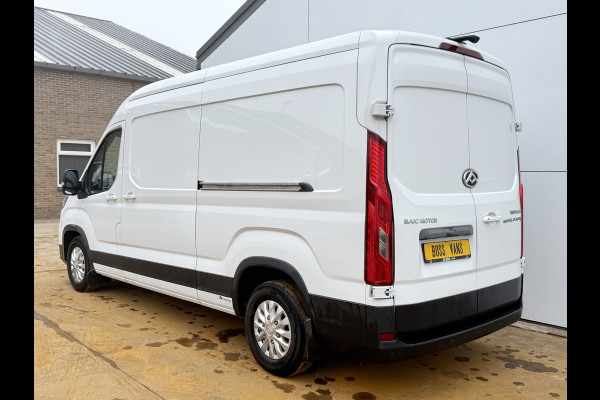 Maxus eDeliver 9 89kWh 398km WLTP L3H2 204PK 80KWh Snelladen Dubbele schuifdeur Apple Carplay Adaptieve Cruise Control Led Airco Stoelverwarming BPM Vrij