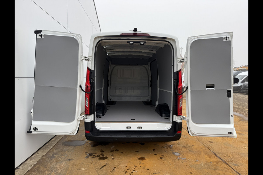 Maxus eDeliver 9 89kWh 398km WLTP L3H2 204PK 80KWh Snelladen Dubbele schuifdeur Apple Carplay Adaptieve Cruise Control Led Airco Stoelverwarming BPM Vrij