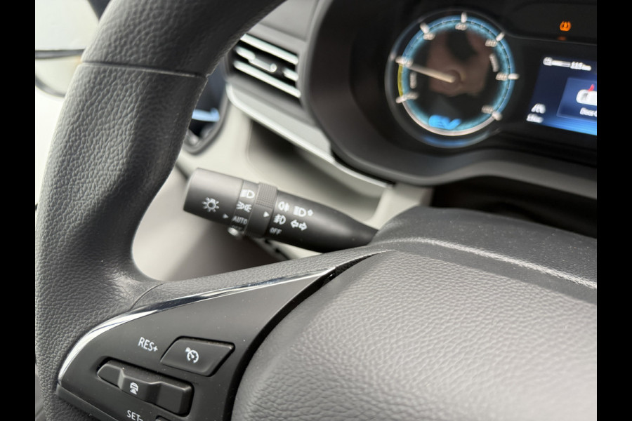 Maxus eDeliver 9 89kWh 398km WLTP L3H2 204PK 80KWh Snelladen Dubbele schuifdeur Apple Carplay Adaptieve Cruise Control Led Airco Stoelverwarming BPM Vrij