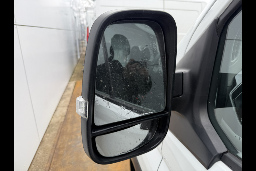 Maxus eDeliver 9 89kWh 398km WLTP L3H2 204PK 80KWh Snelladen Dubbele schuifdeur Apple Carplay Adaptieve Cruise Control Led Airco Stoelverwarming BPM Vrij