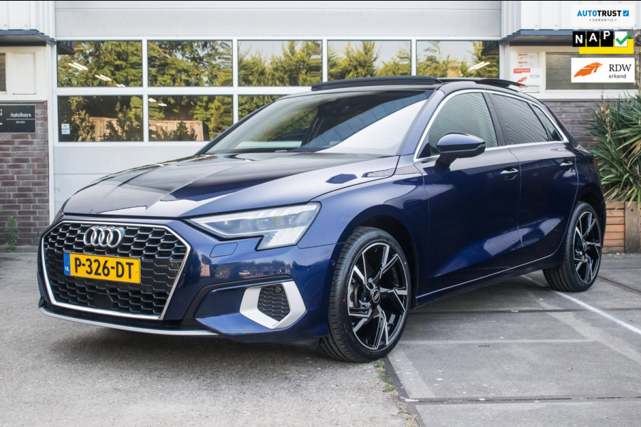 Audi A3 Sportback 35 TFSI Advanced Sport Edition S NL-auto [ Panoramadak Sfeerlicht Matrix Adaptive Cruise Camera Virtual S Line ]