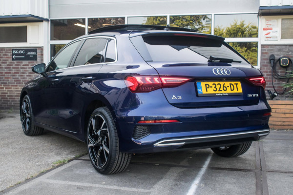 Audi A3 Sportback 35 TFSI Advanced Sport Edition S NL-auto [ Panoramadak Sfeerlicht Matrix Adaptive Cruise Camera Virtual S Line ]