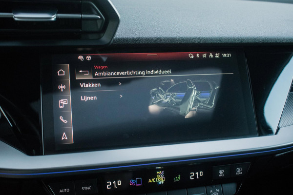 Audi A3 Sportback 35 TFSI Advanced Sport Edition S NL-auto [ Panoramadak Sfeerlicht Matrix Adaptive Cruise Camera Virtual S Line ]