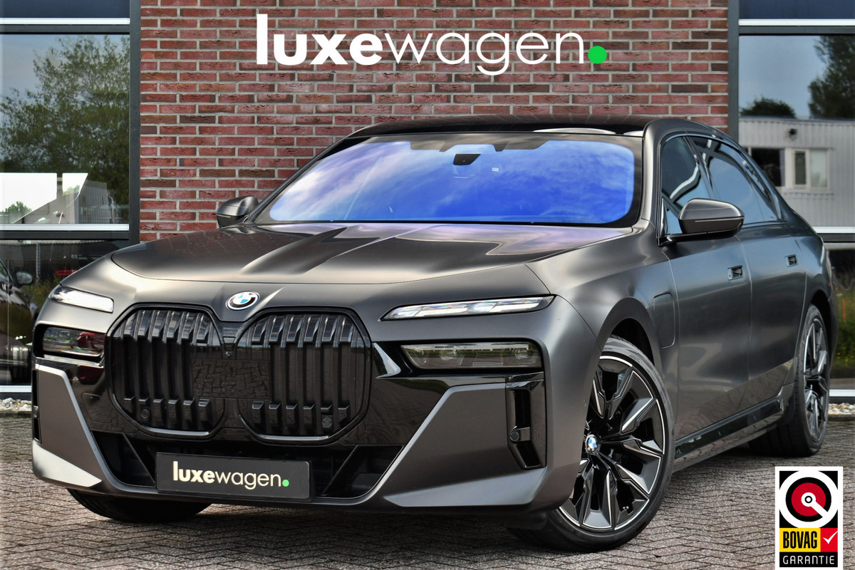 BMW 7 Serie 750e xDrive M-Sport Pro Frozen-Grey Auto-Doors Exe-Drive-Pro Trekhaak