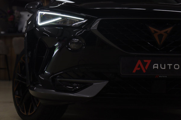 CUPRA Formentor 1.5 TSI Style PANO/CARPLAY/SFEERV/MEM/LANEASSIT/ACC/VOL