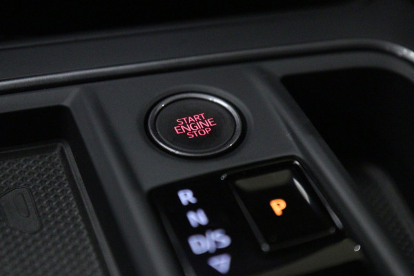 CUPRA Formentor 1.5 TSI Style PANO/CARPLAY/SFEERV/MEM/LANEASSIT/ACC/VOL