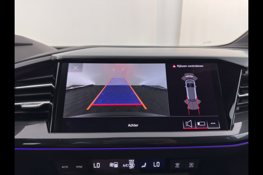 Audi Q4 e-tron 40 Launch edition S Competition 77 kWh [3-Fase-11kW] {SoH-89%} (INCL-BTW) (INCL.BTW) *HEAT-PUMP | HEAD-UP | LEATHER | MATRIX-LED | SONOS-SOUND | ADAPTIVE-CRUISE | HEATED-SPORTSEATS | AMBIENT-LIGHT | DIGI-COCKPIT | CAMERA | KEYLESS | DAB+ | TOWBAR | 20''ALU*