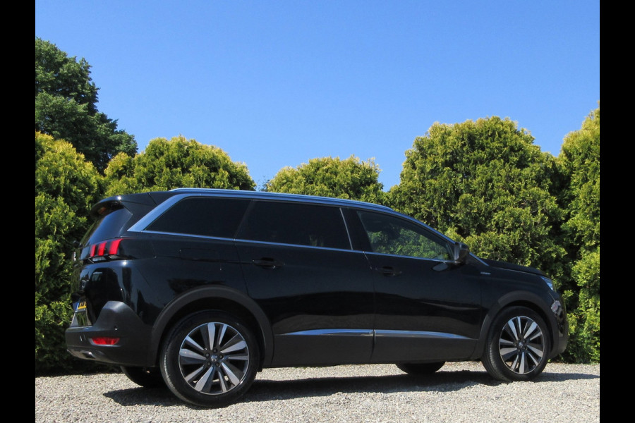 Peugeot 5008 1.2 PureTech GT-Line * 7 persoons * Led * Pano *