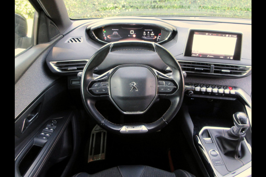 Peugeot 5008 1.2 PureTech GT-Line * 7 persoons * Led * Pano *