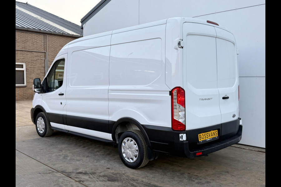 Ford Transit 2.0 TDCI 130PK L2H2 Airco Cruise Control Lane Assist Parkeersensoren v+a Voorruitverwarming