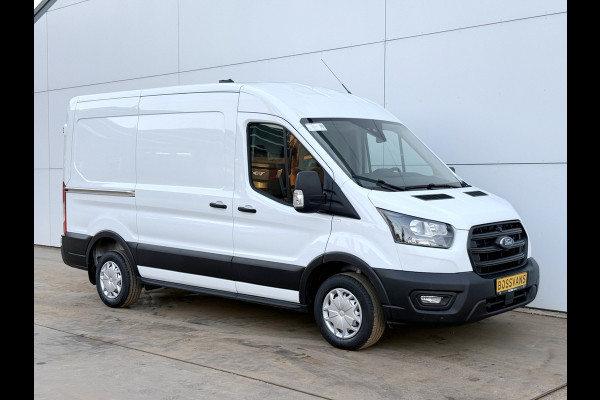Ford Transit 2.0 TDCI 130PK L2H2 Airco Cruise Control Lane Assist Parkeersensoren v+a Voorruitverwarming