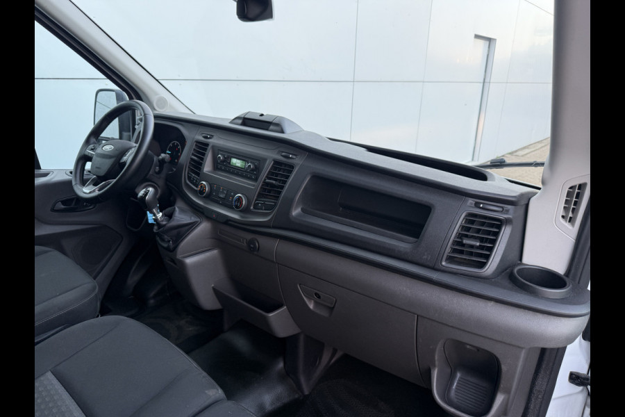 Ford Transit 2.0 TDCI 130PK L2H2 Airco Cruise Control Lane Assist Parkeersensoren v+a Voorruitverwarming