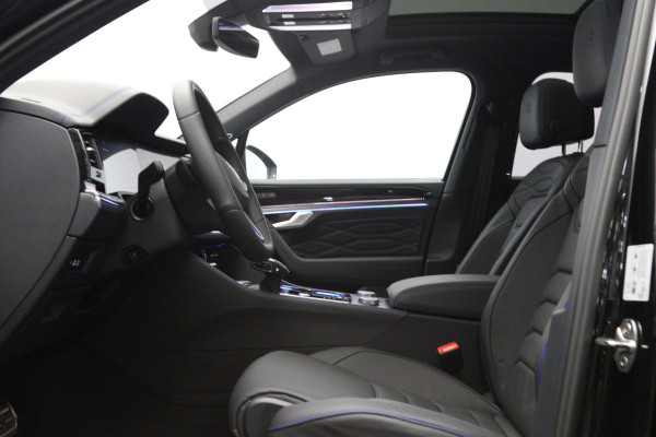 Volkswagen Touareg 3.0 TSi eHybrid 463 PK 4MOTION R Edition PHEV, Panoramadak, DYNAUDIO, 360°