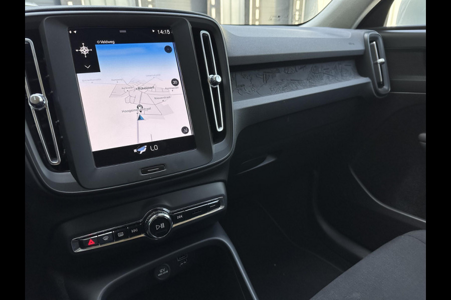 Volvo XC40 1.5 T2 Momentum Core | Navi | Apple Carplay/Android auto | Clima | Cruise Control | trekgewicht geremd 1600kg |