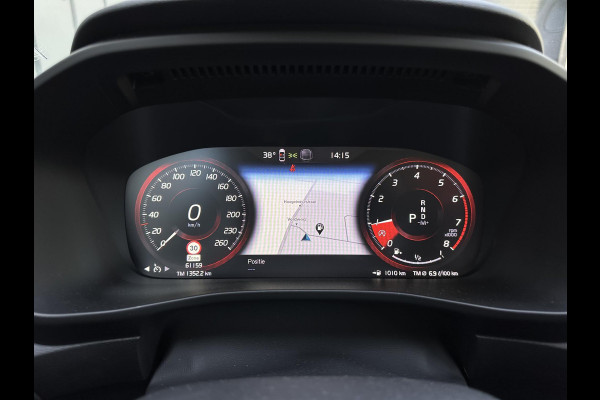 Volvo XC40 1.5 T2 Momentum Core | Navi | Apple Carplay/Android auto | Clima | Cruise Control | trekgewicht geremd 1600kg |