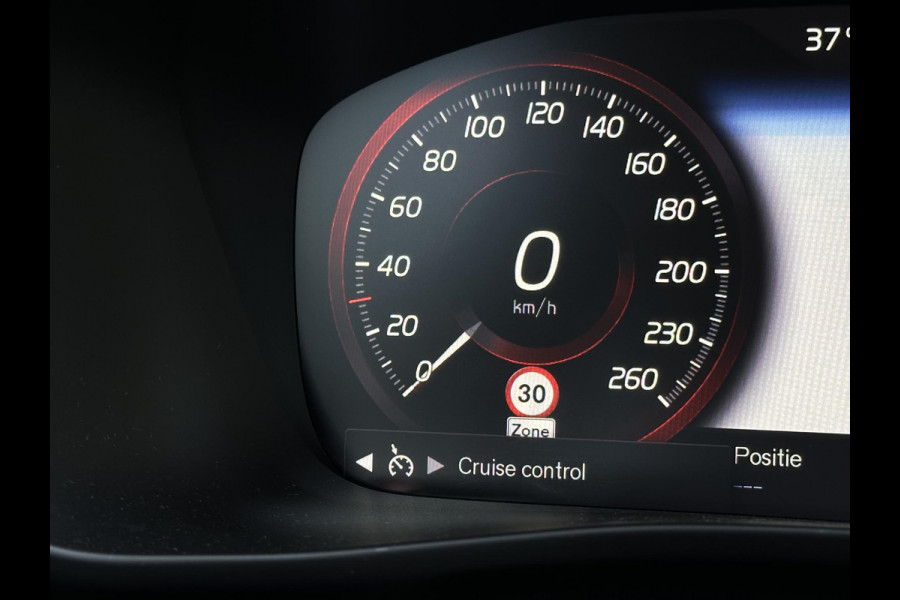 Volvo XC40 1.5 T2 Momentum Core | Navi | Apple Carplay/Android auto | Clima | Cruise Control | trekgewicht geremd 1600kg |