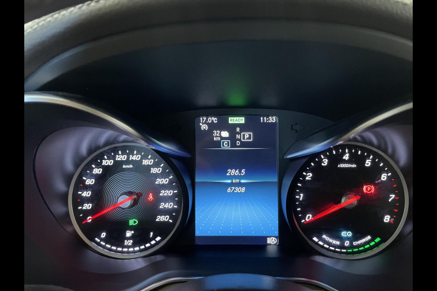 Mercedes-Benz GLC Coupé 300e 4MATIC 320pk PHEV AMG Line Navigatie Apple Carplay/Android Auto Camera Parkeersensoren Cruise Control Full Led Elektrische achterklep Stoelverwarming Climate Control Lichtmetalen velgen