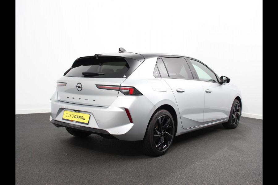 Opel Astra 1.2 Automaat GS Line Climate control Adaptive cruise control LED Voorstoelen verwarmd Stuurwiel verwarmd Achteruitrij camera 360* Sfeer verlichting Apple carplay/ Android auto