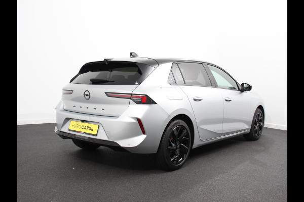 Opel Astra 1.2 Automaat GS Line Climate control Adaptive cruise control LED Voorstoelen verwarmd Stuurwiel verwarmd Achteruitrij camera 360* Sfeer verlichting Apple carplay/ Android auto