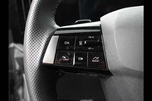 Opel Astra 1.2 Automaat GS Line Climate control Adaptive cruise control LED Voorstoelen verwarmd Stuurwiel verwarmd Achteruitrij camera 360* Sfeer verlichting Apple carplay/ Android auto