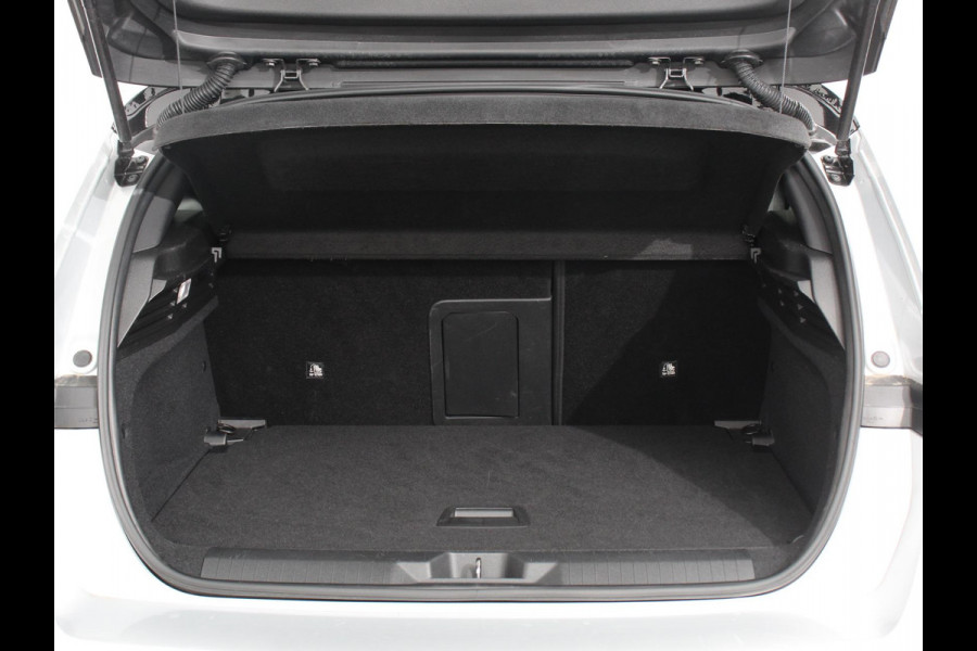 Opel Astra 1.2 Automaat GS Line Climate control Adaptive cruise control LED Voorstoelen verwarmd Stuurwiel verwarmd Achteruitrij camera 360* Sfeer verlichting Apple carplay/ Android auto