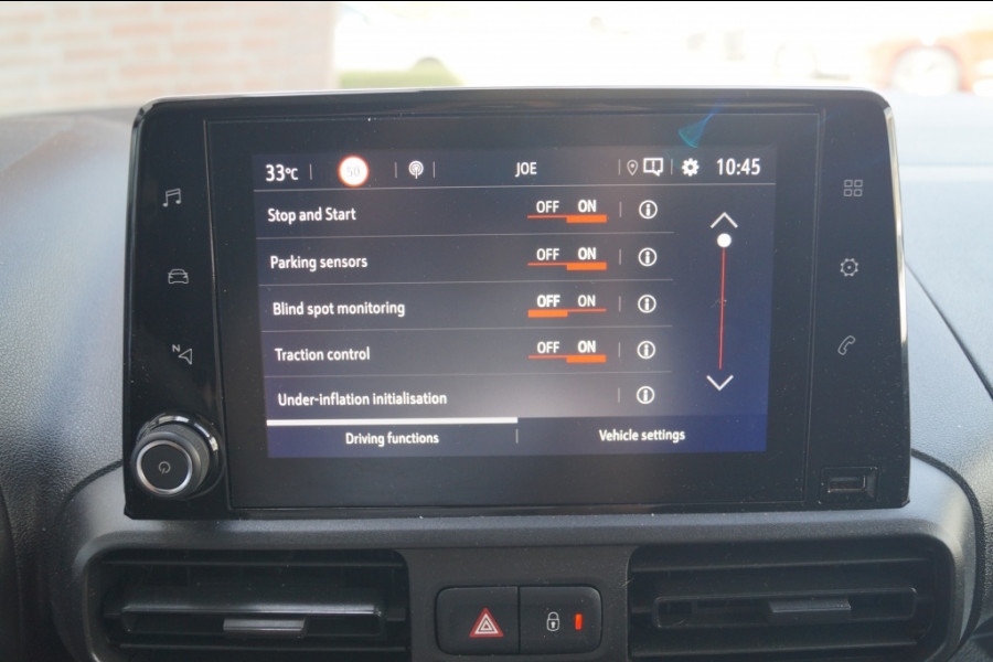 Opel Combo 1.5d L1-H1 Edition -AIRCO-NAVI-CAM-PDC-TREKHAAK-