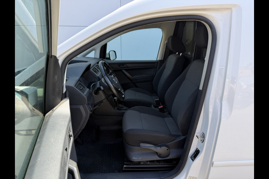 Volkswagen E-Caddy 113PK Elektrisch Caddy ABT Maxi 37,3kWh 159km WLTP L2H1 Trekhaak Airco Carplay Stoelverwarming Parkeersensoren