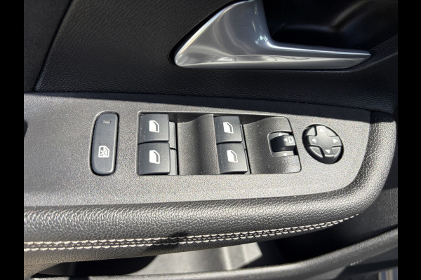 Opel Mokka 1.2 Turbo 131 PK Ultimate | Camera | Stoelverwarming | Trekhaak