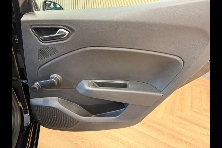 Renault Clio 1.0 TCe Limited NAVI CAMERA CRUISE CONTROL AIRCO PDC