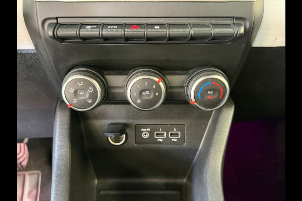 Renault Clio 1.0 TCe Limited NAVI CAMERA CRUISE CONTROL AIRCO PDC