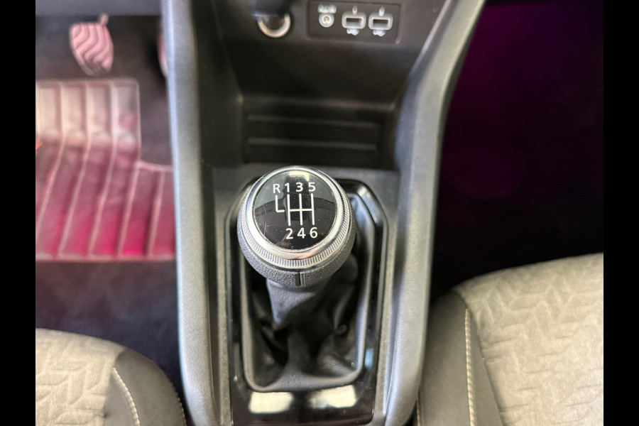 Renault Clio 1.0 TCe Limited NAVI CAMERA CRUISE CONTROL AIRCO PDC