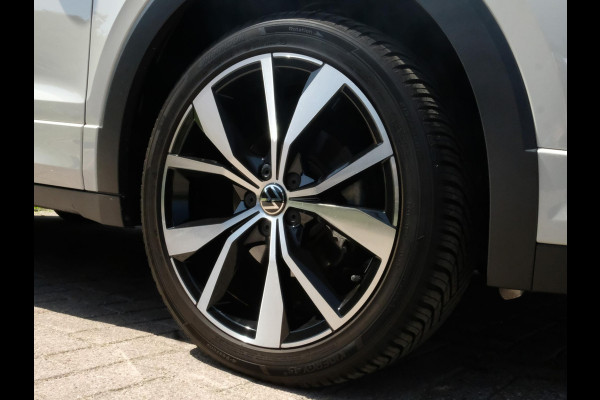 Volkswagen T-Cross 1.5 TSI R-Line Edition 150pk | Camera | Adaptive Cruise | Stoelverwarming | Climate Control | CarPlay