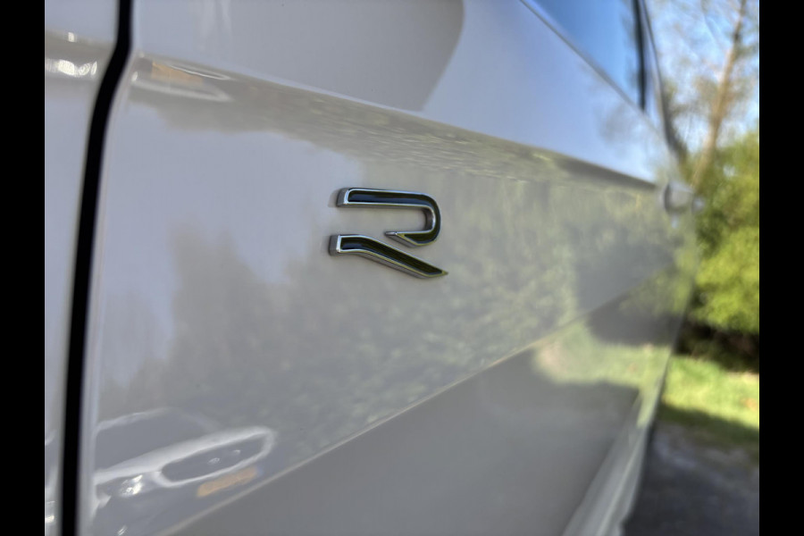 Volkswagen T-Cross 1.5 TSI R-Line Edition 150pk | Camera | Adaptive Cruise | Stoelverwarming | Climate Control | CarPlay