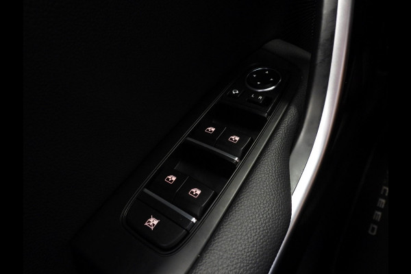 Kia Xceed 1.6 GDi PHEV Plug-In DynamicLine NAVI/CAMERA/LED/17"LMV!