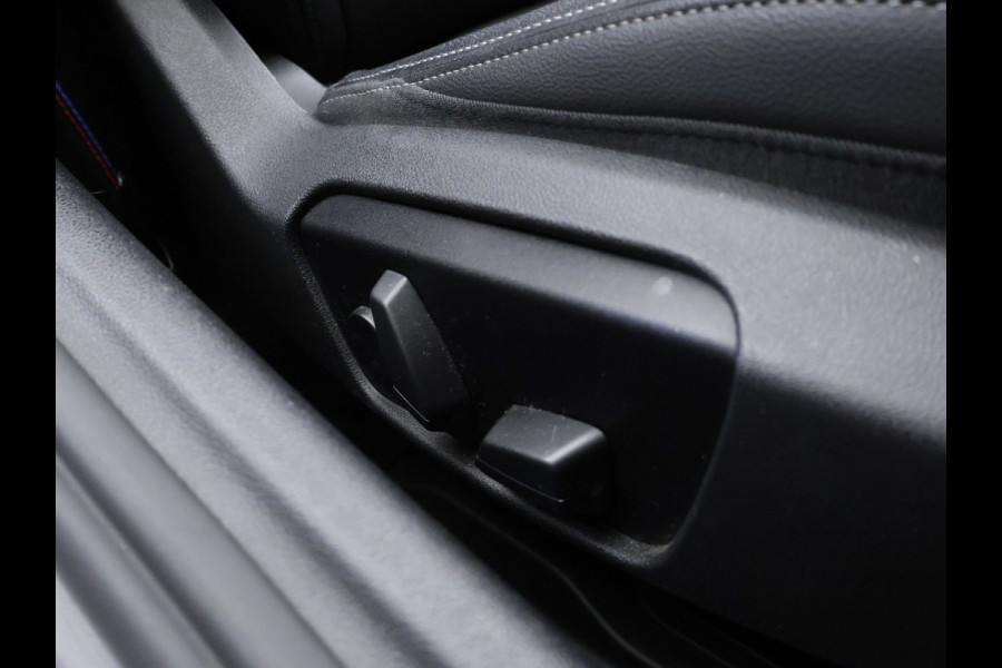 BMW Z4 Roadster SDrive30i High Executive Edition Sport (APPLE CARPLAY,NAVI,CAMERA,HARMAN KARDON,PDC,LEDER,SPORTSTOELEN,LM VELGEN)