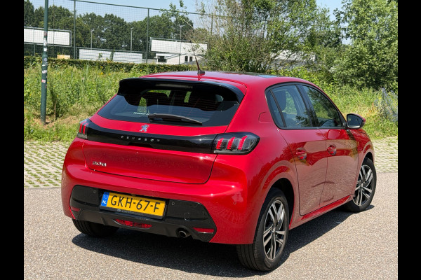 Peugeot 208 1.2 PureTech 101 pk AUTOMAAT Allure Pack, panoramadak, achteruitrijcamera, navigatie, adaptief cruise controle