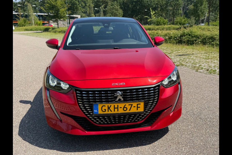 Peugeot 208 1.2 PureTech 101 pk AUTOMAAT Allure Pack, panoramadak, achteruitrijcamera, navigatie, adaptief cruise controle