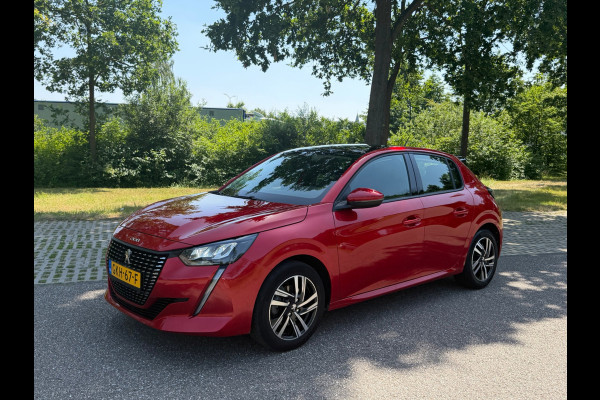 Peugeot 208 1.2 PureTech 101 pk AUTOMAAT Allure Pack, panoramadak, achteruitrijcamera, navigatie, adaptief cruise controle