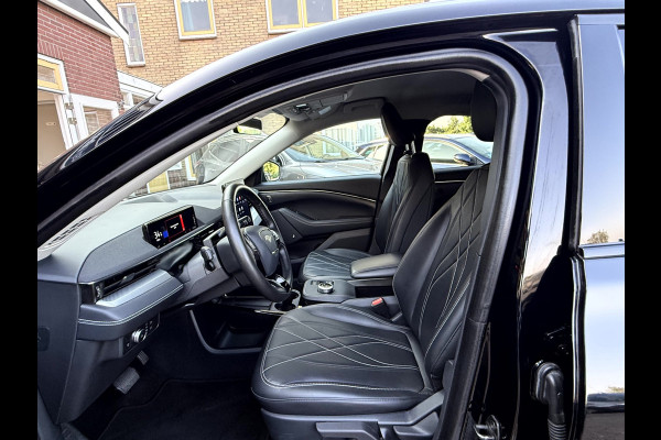 Ford Mustang Mach-E RWD 75 kWh SOH 91.6% Leer, Camera, Stoel/Stuur Verwarming, Adap.Cruise