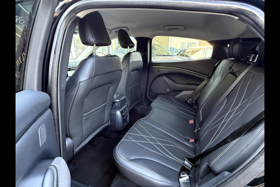 Ford Mustang Mach-E RWD 75 kWh SOH 91.6% Leer, Camera, Stoel/Stuur Verwarming, Adap.Cruise