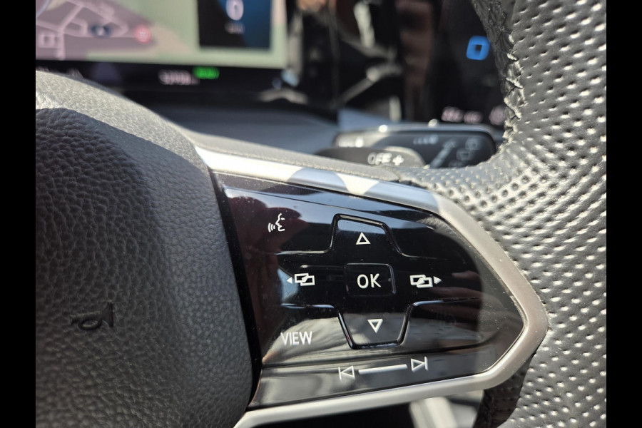 Volkswagen Golf 1.4 eHybrid GTE 19"/Adaptieve cruise/Lane + Travel assist/Front assist/Virtual Cockpit/Apple Carplay & Android auto/PDC v+a