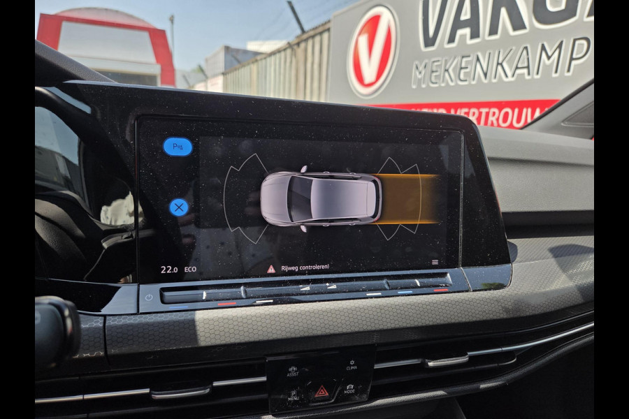 Volkswagen Golf 1.4 eHybrid GTE 19"/Adaptieve cruise/Lane + Travel assist/Front assist/Virtual Cockpit/Apple Carplay & Android auto/PDC v+a
