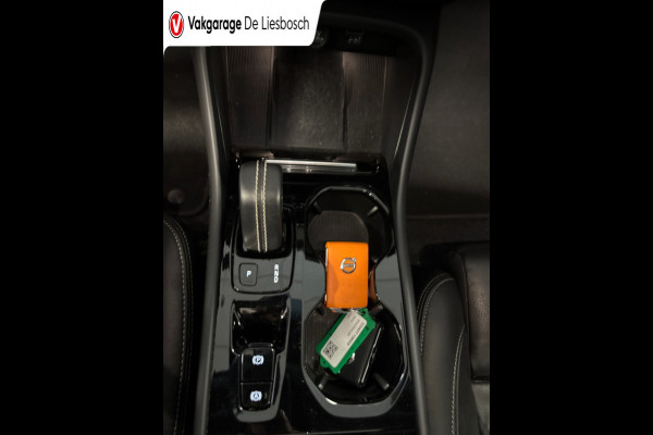 Volvo XC40 1.5 T5 Recharge R-Design/ navi / camera / memory / leder